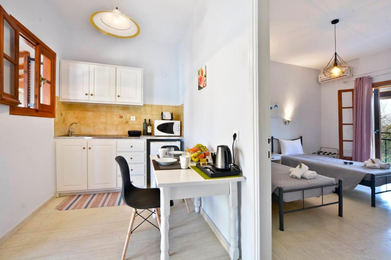 Kalliopi Apartments Roda  Exteriér fotografie
